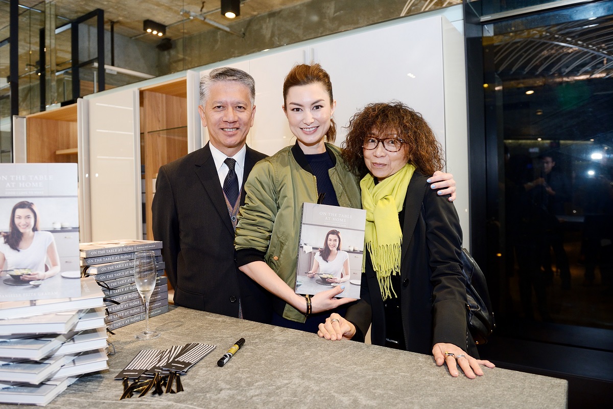 Danielle Peita Graham Host Book Launch